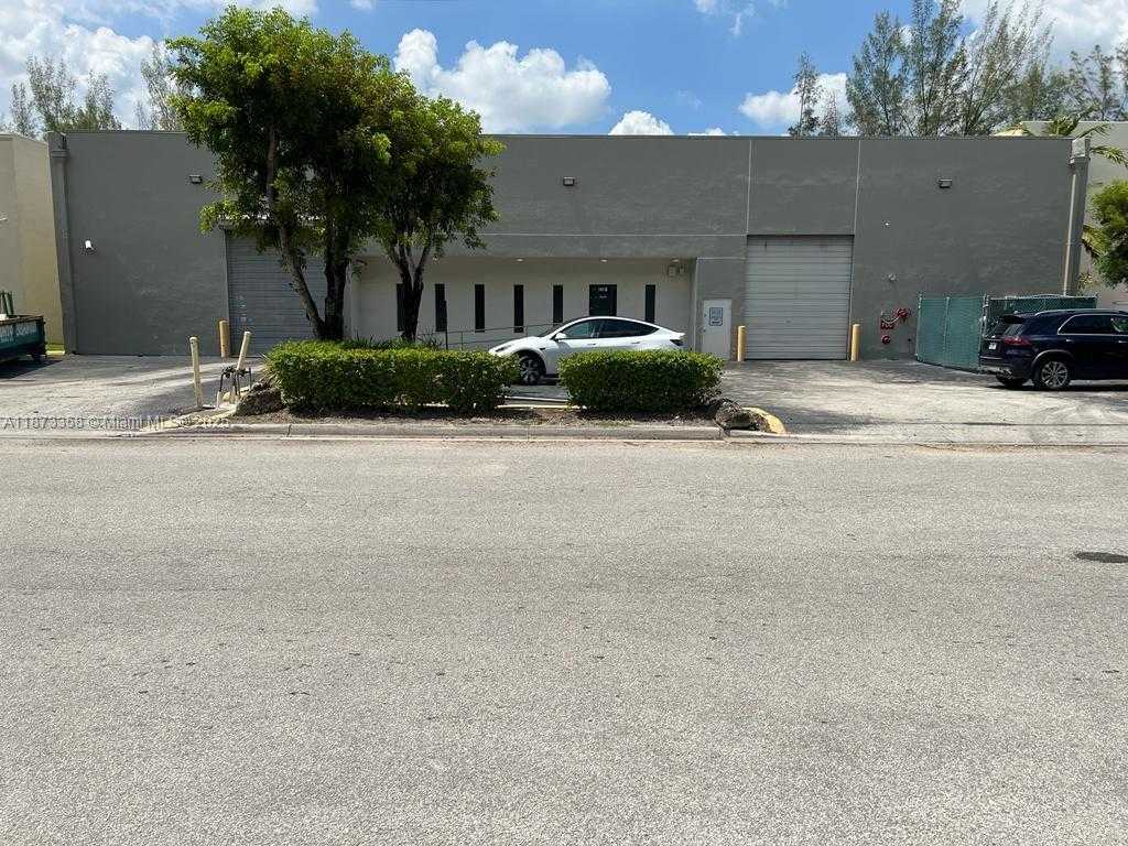Small Image of 2281 NORTH WEST 95TH AVE, Doral Number 2