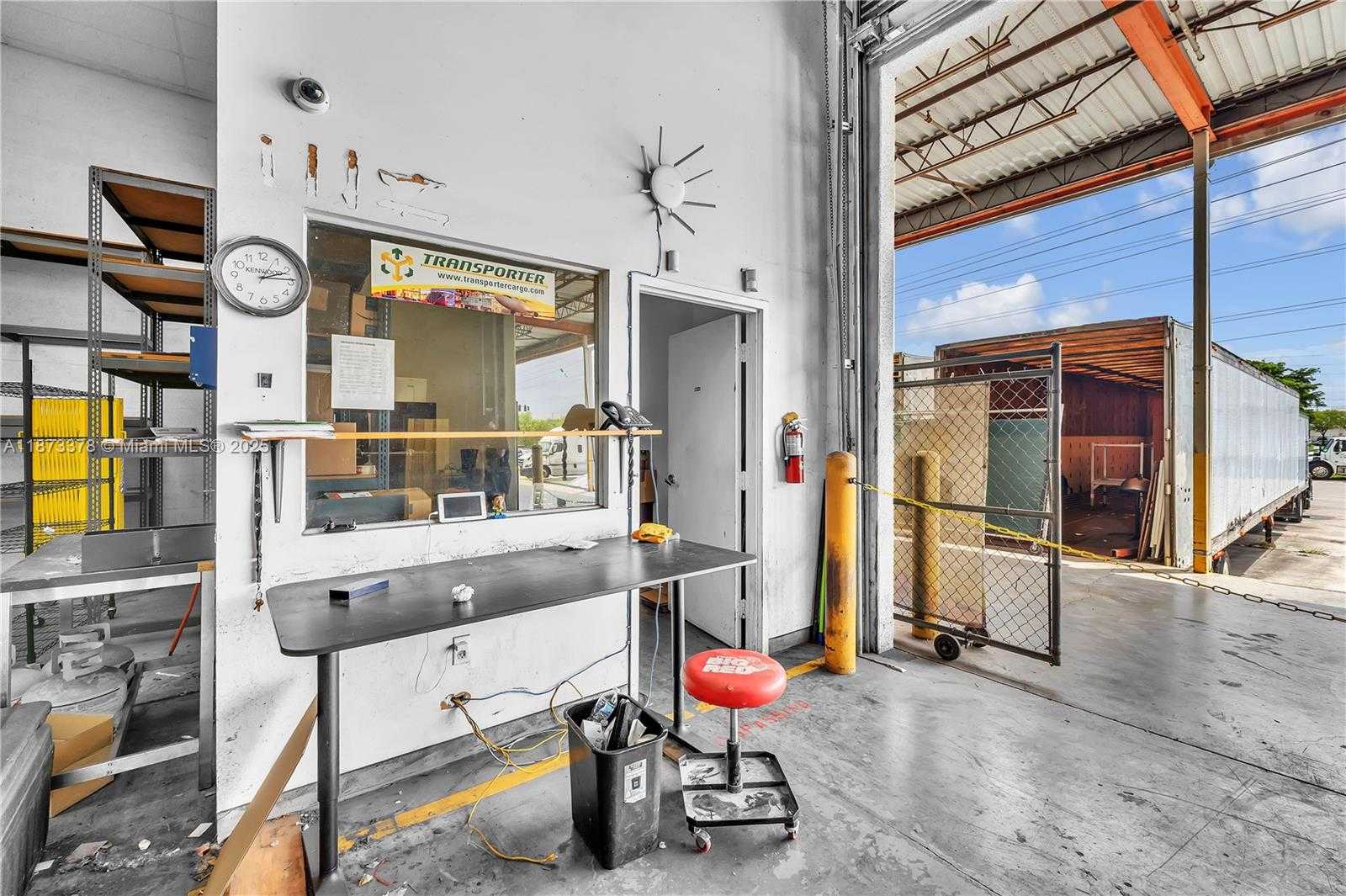 Small Image of 6320 NORTH WEST 97TH AVE #4, Doral Number 5