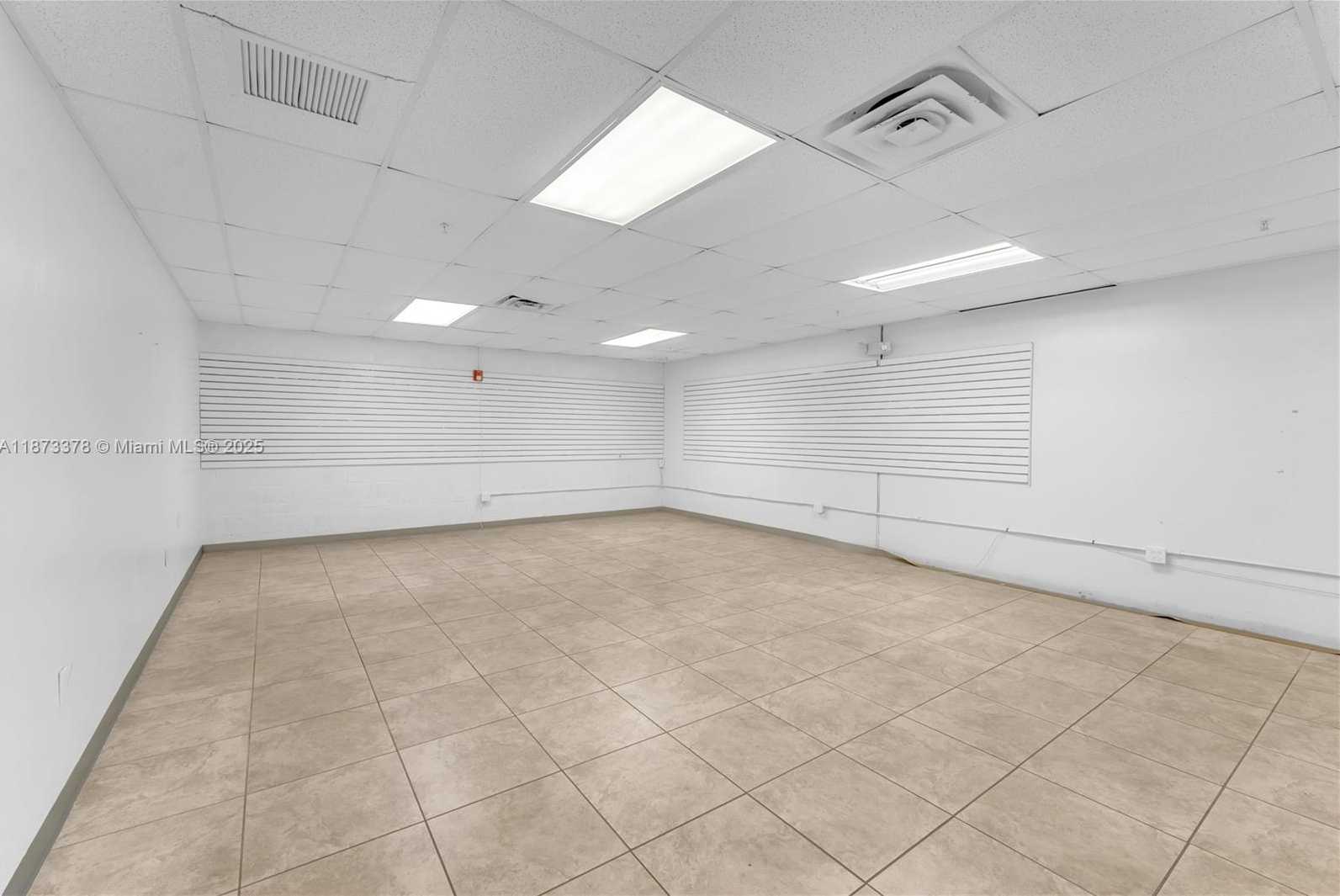 Small Image of 6320 NORTH WEST 97TH AVE #4, Doral Number 9