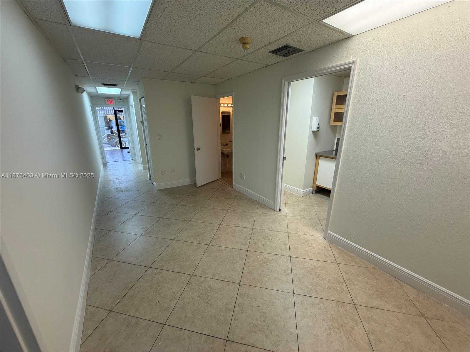 Small Image of 6157 NORTH WEST 167TH ST #F25, Hialeah Number 9