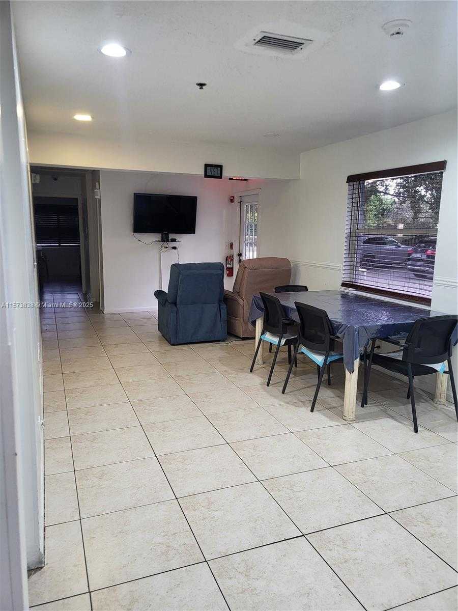 Small Image of 3621 NORTH WEST 90TH TER, Sunrise Number 10