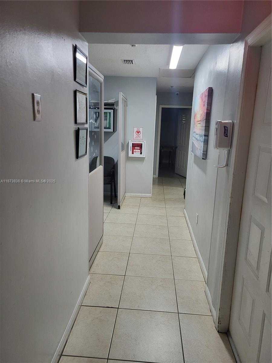 Small Image of 3621 NORTH WEST 90TH TER, Sunrise Number 11