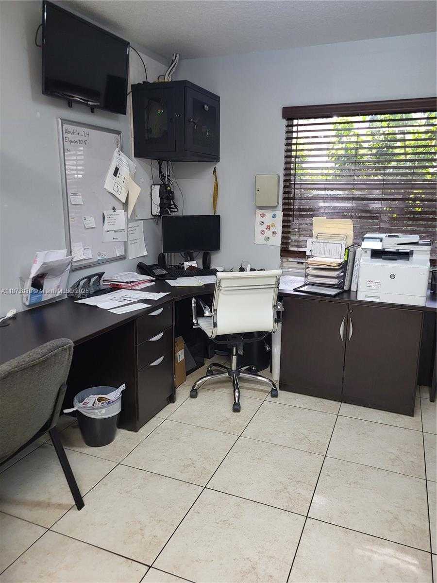 Small Image of 3621 NORTH WEST 90TH TER, Sunrise Number 8