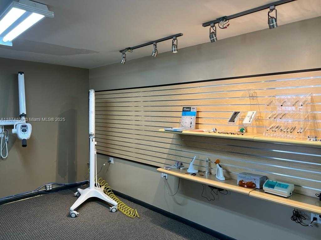 Small Image of 1460 NORTH WEST 107TH AVE #35H, Sweetwater Number 13