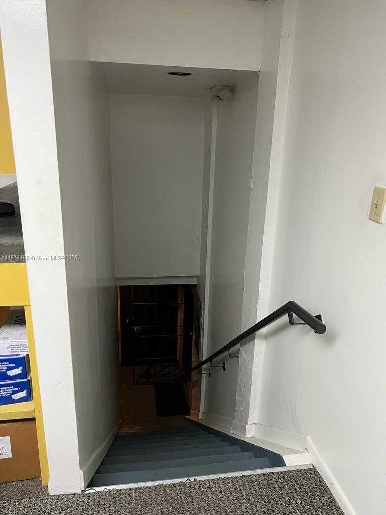 Small Image of 1460 NORTH WEST 107TH AVE #35H, Sweetwater Number 7
