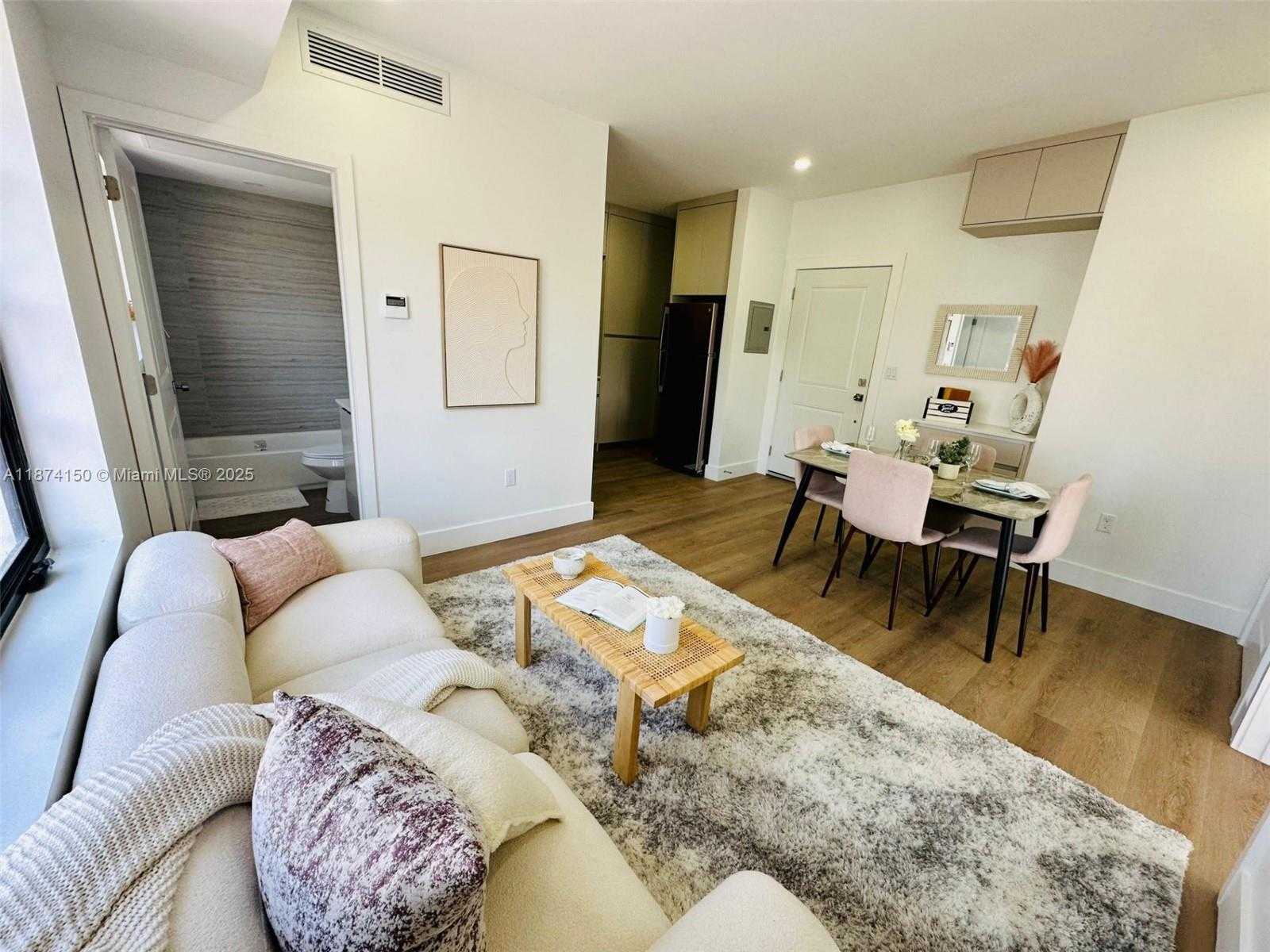 Small Image of 1619 JEFFERSON AVE #103, Miami Beach Number 4
