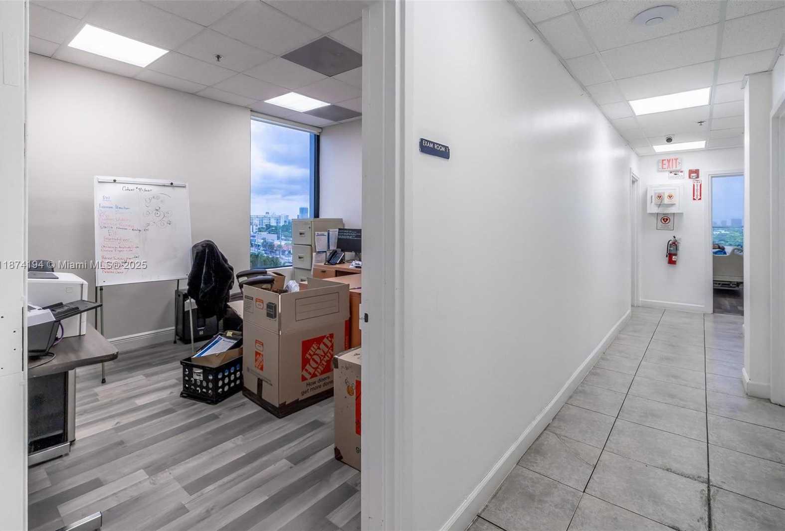 Small Image of 12550 BISCAYNE BLVD #500, North Miami Number 18