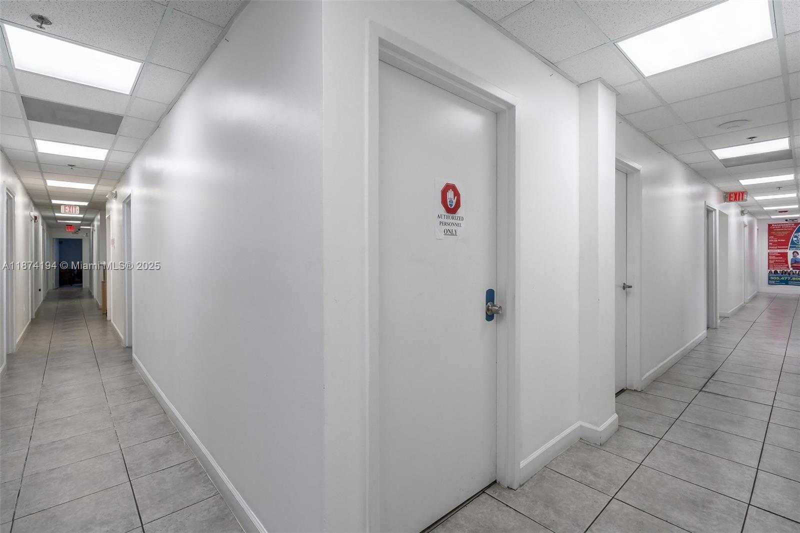 Small Image of 12550 BISCAYNE BLVD #500, North Miami Number 20