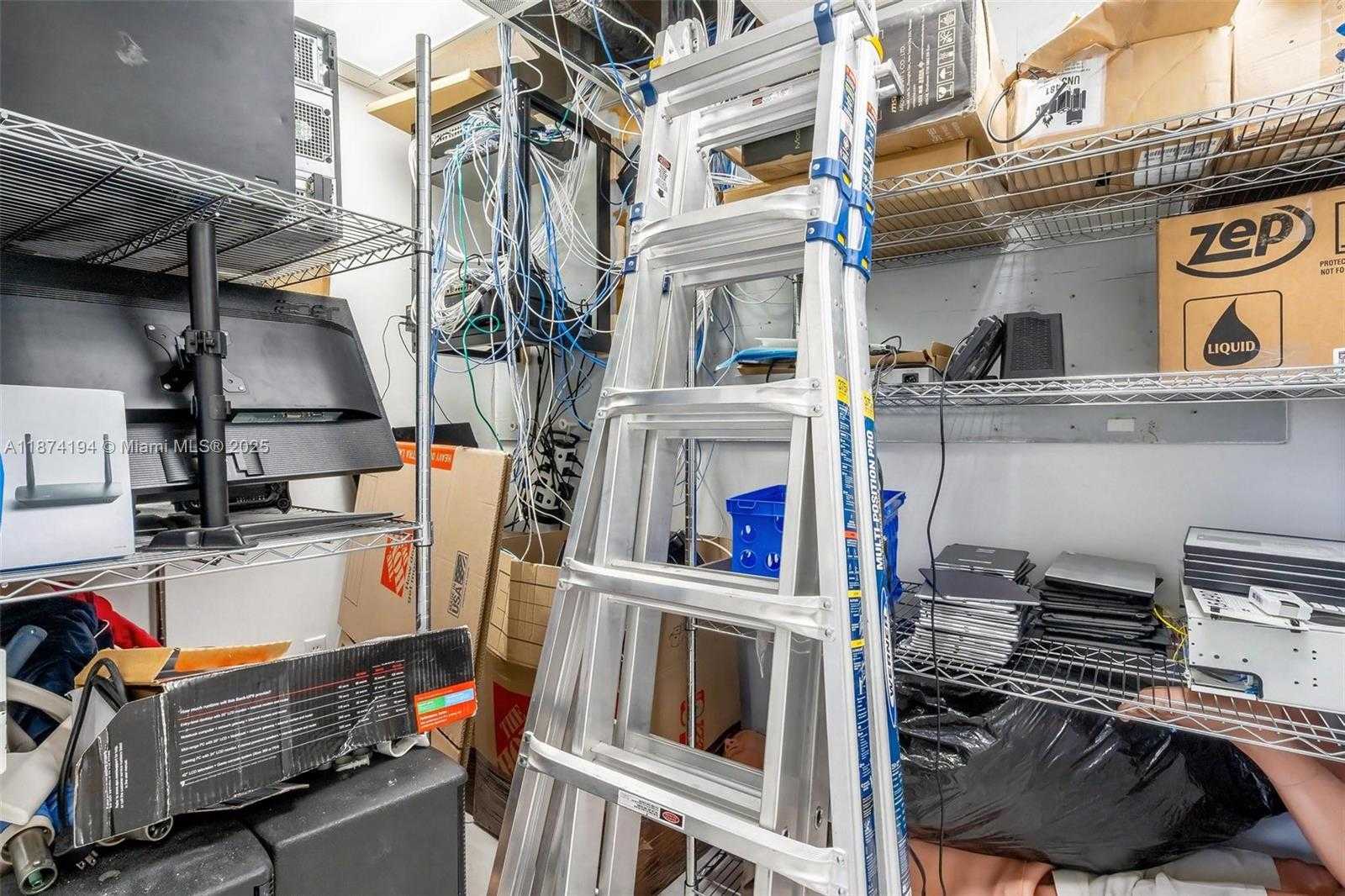 Small Image of 12550 BISCAYNE BLVD #500, North Miami Number 32