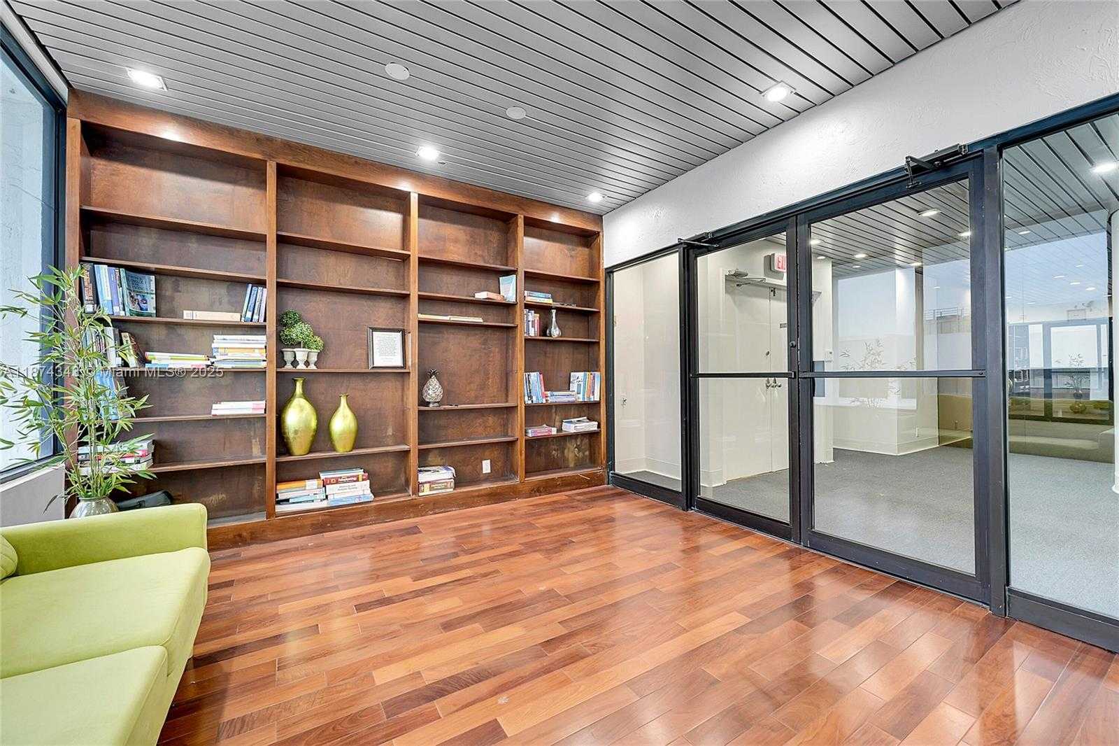 Small Image of 2328 10TH AVE N #600, Lake Worth Number 9