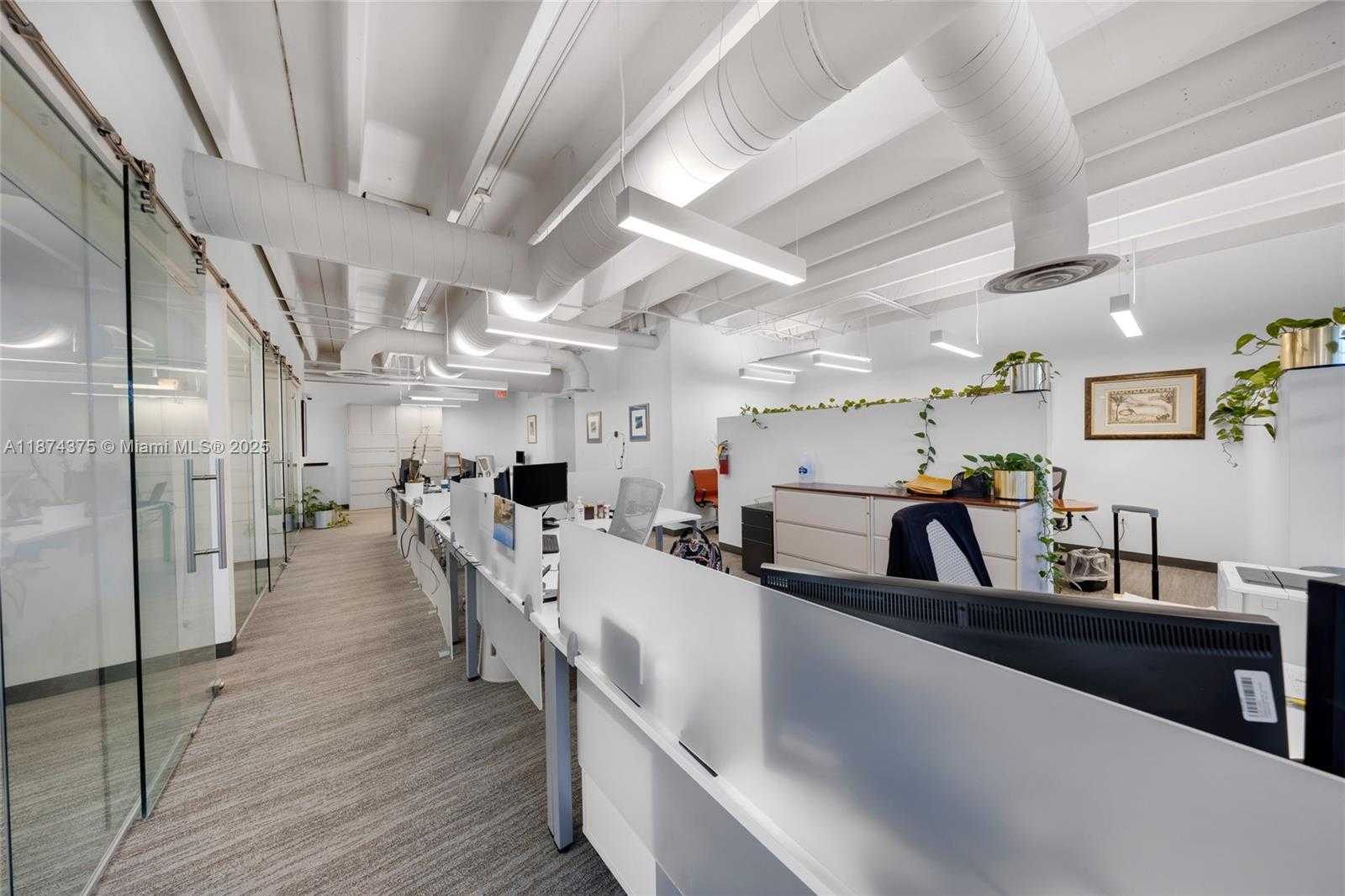 Small Image of 4725 SOUTH WEST 8TH ST, Miami Number 11