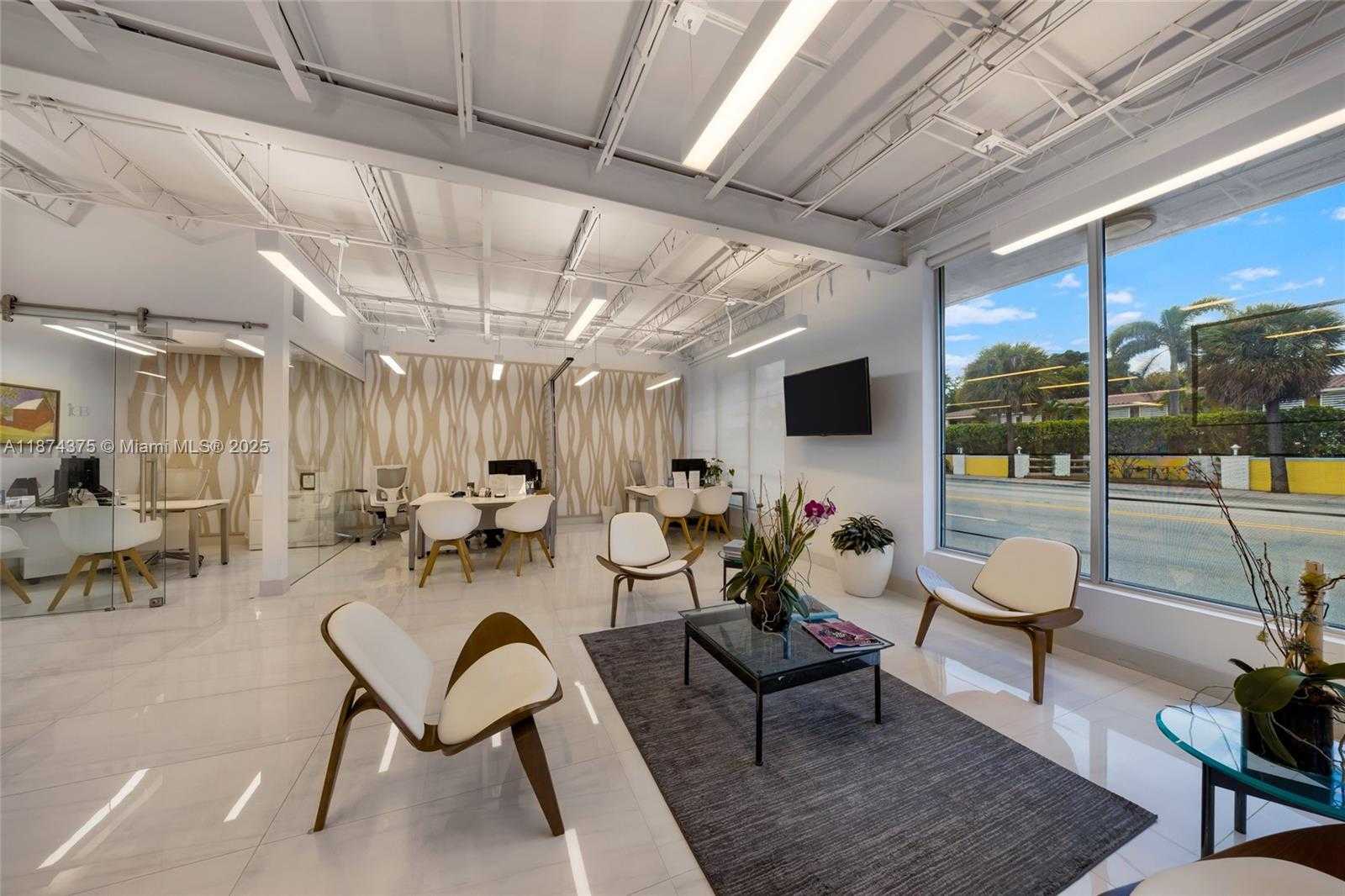 Small Image of 4725 SOUTH WEST 8TH ST, Miami Number 3