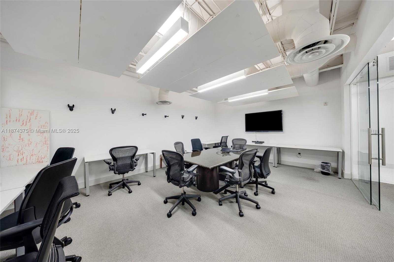 Small Image of 4725 SOUTH WEST 8TH ST, Miami Number 32