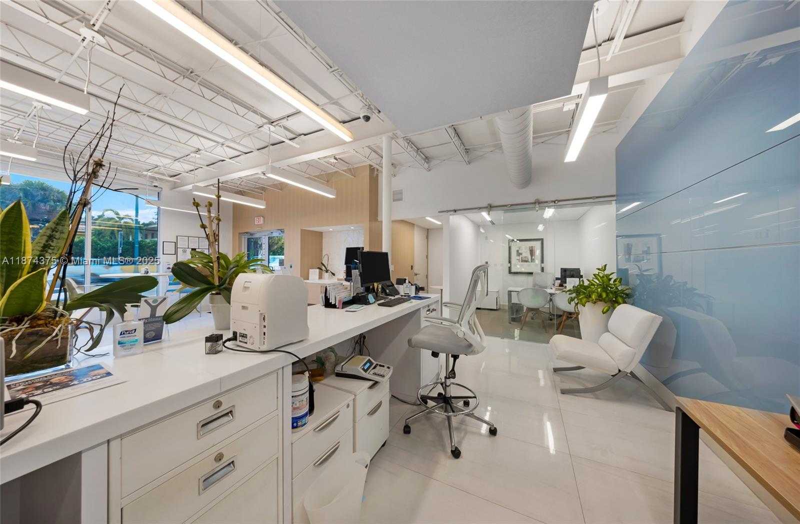 Small Image of 4725 SOUTH WEST 8TH ST, Miami Number 60