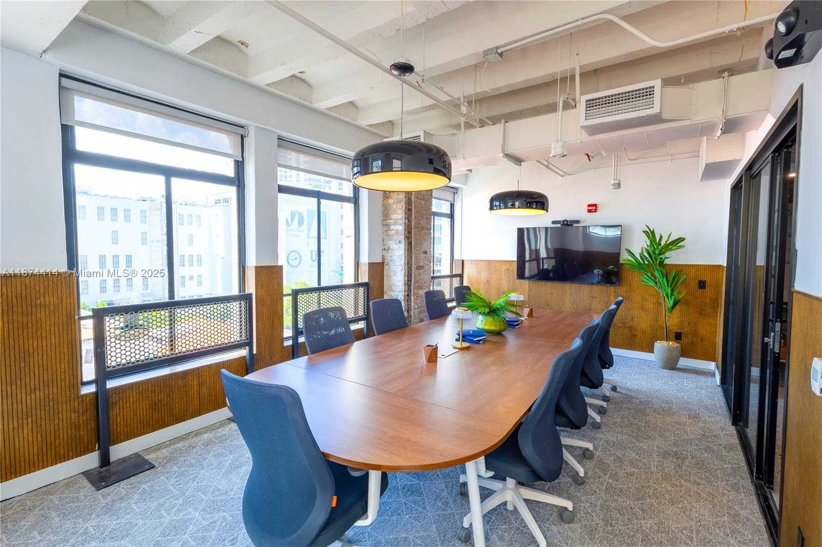 Small Image of 117 NORTH EAST 1 AVE #Floor 9, Miami Number 11