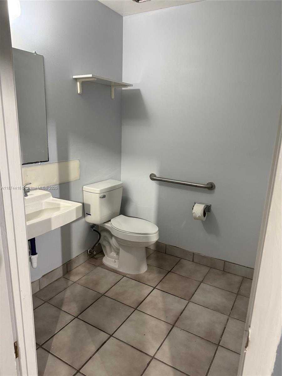 Small Image of 7850 WEST 25TH CT #7850, Hialeah Number 9
