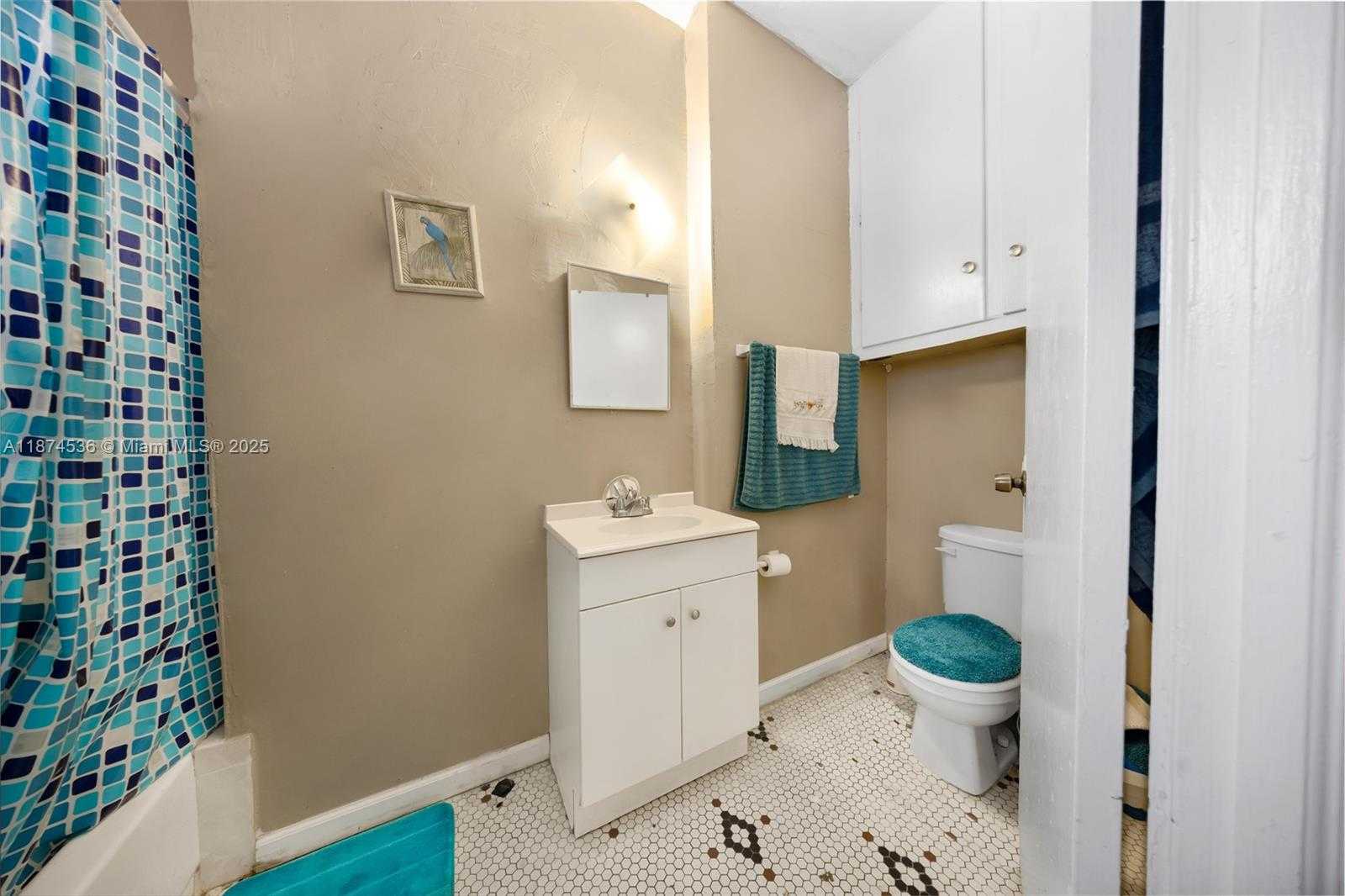 Small Image of 1520 NORTH WEST 1ST ST, Miami Number 10