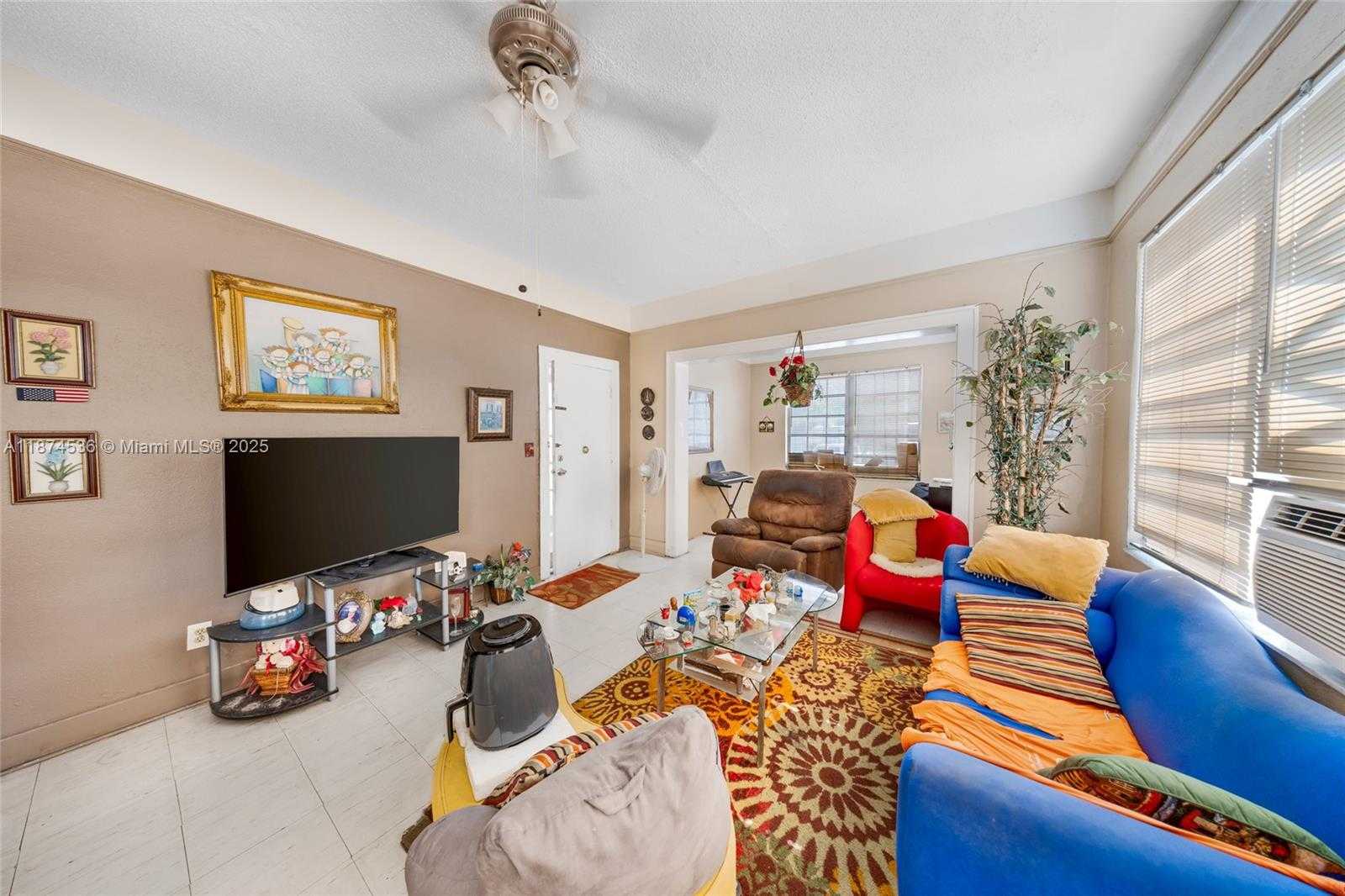 Small Image of 1520 NORTH WEST 1ST ST, Miami Number 17