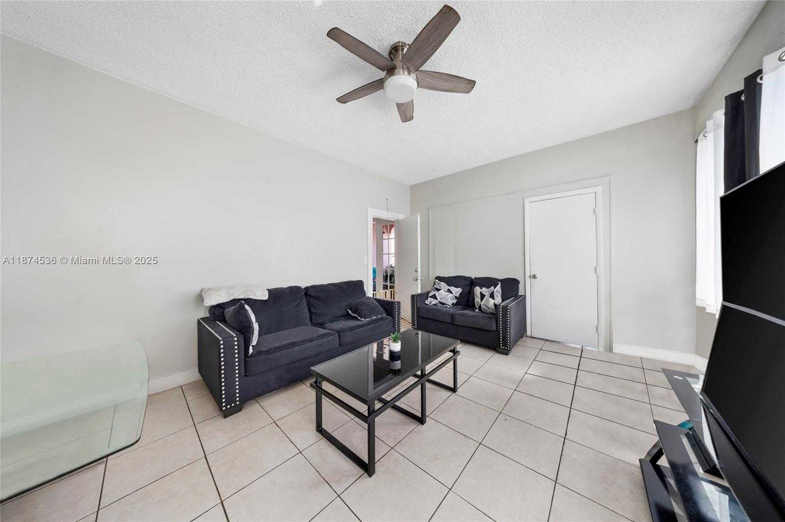 Small Image of 1520 NORTH WEST 1ST ST, Miami Number 27