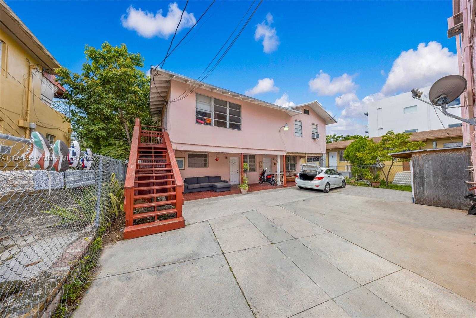 Small Image of 1520 NORTH WEST 1ST ST, Miami Number 7