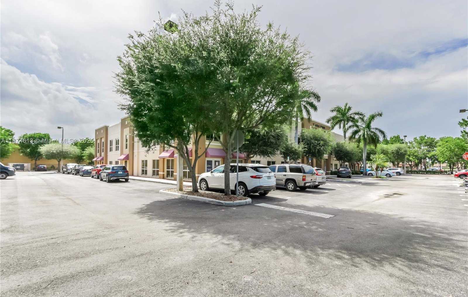 Small Image of 12150 SOUTH WEST 128TH CT #207, Miami Number 6