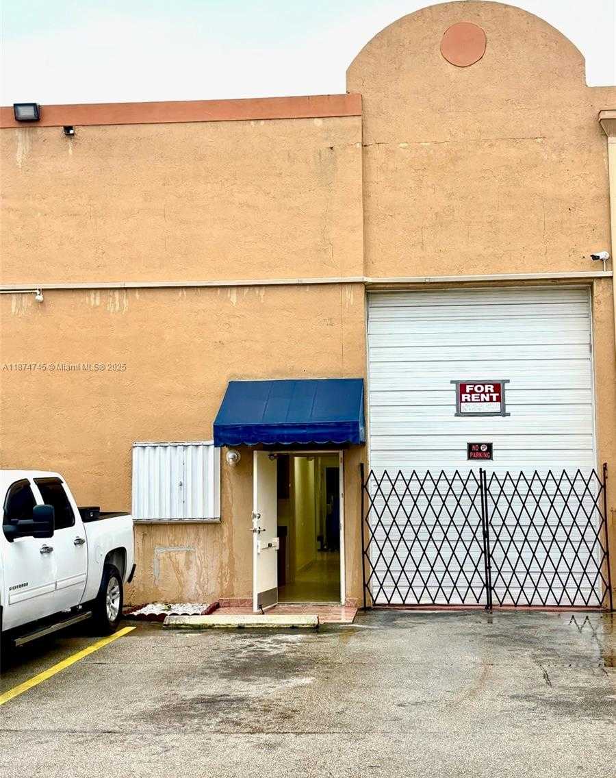 Small Image of 1767 WEST 37TH ST #14, Hialeah Number 13