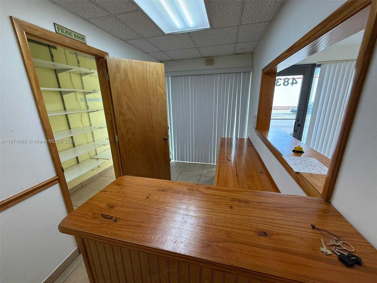 Small Image of 801 MONTEREY ST #100-101, Coral Gables Number 5