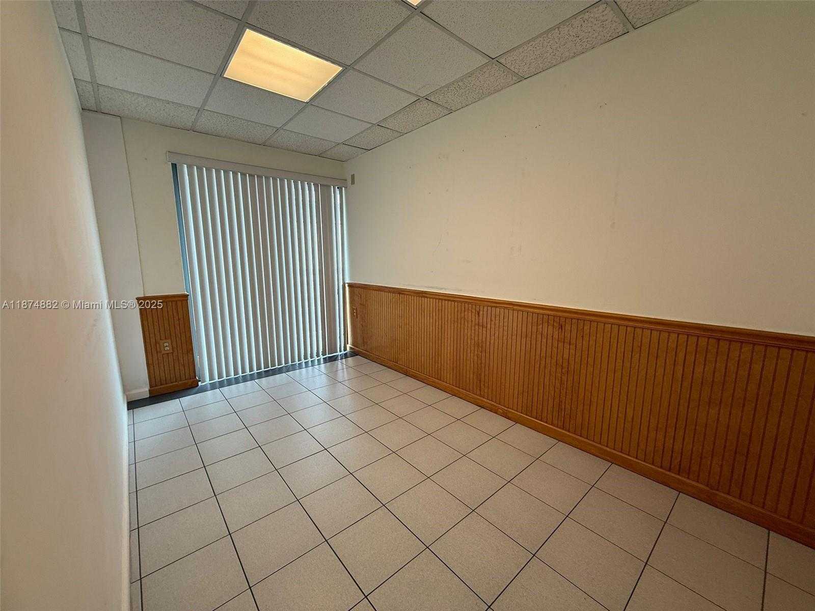 Small Image of 801 MONTEREY ST #100-101, Coral Gables Number 6