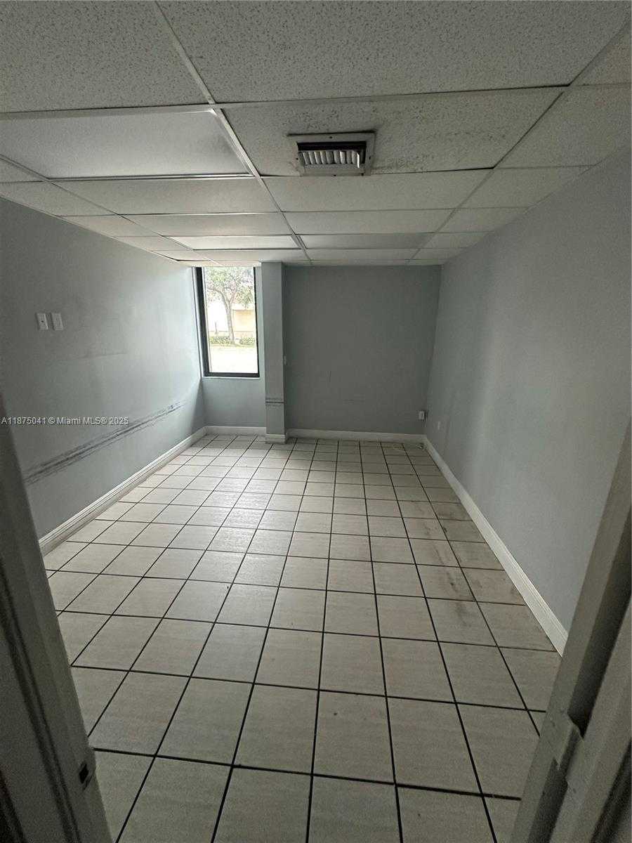 Small Image of 714 NORTH WEST 62ND STREET, Miami Number 10