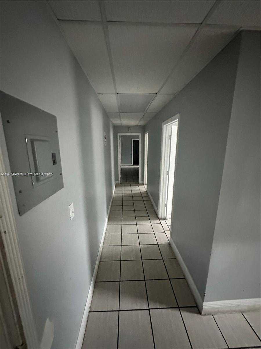 Small Image of 714 NORTH WEST 62ND STREET, Miami Number 8