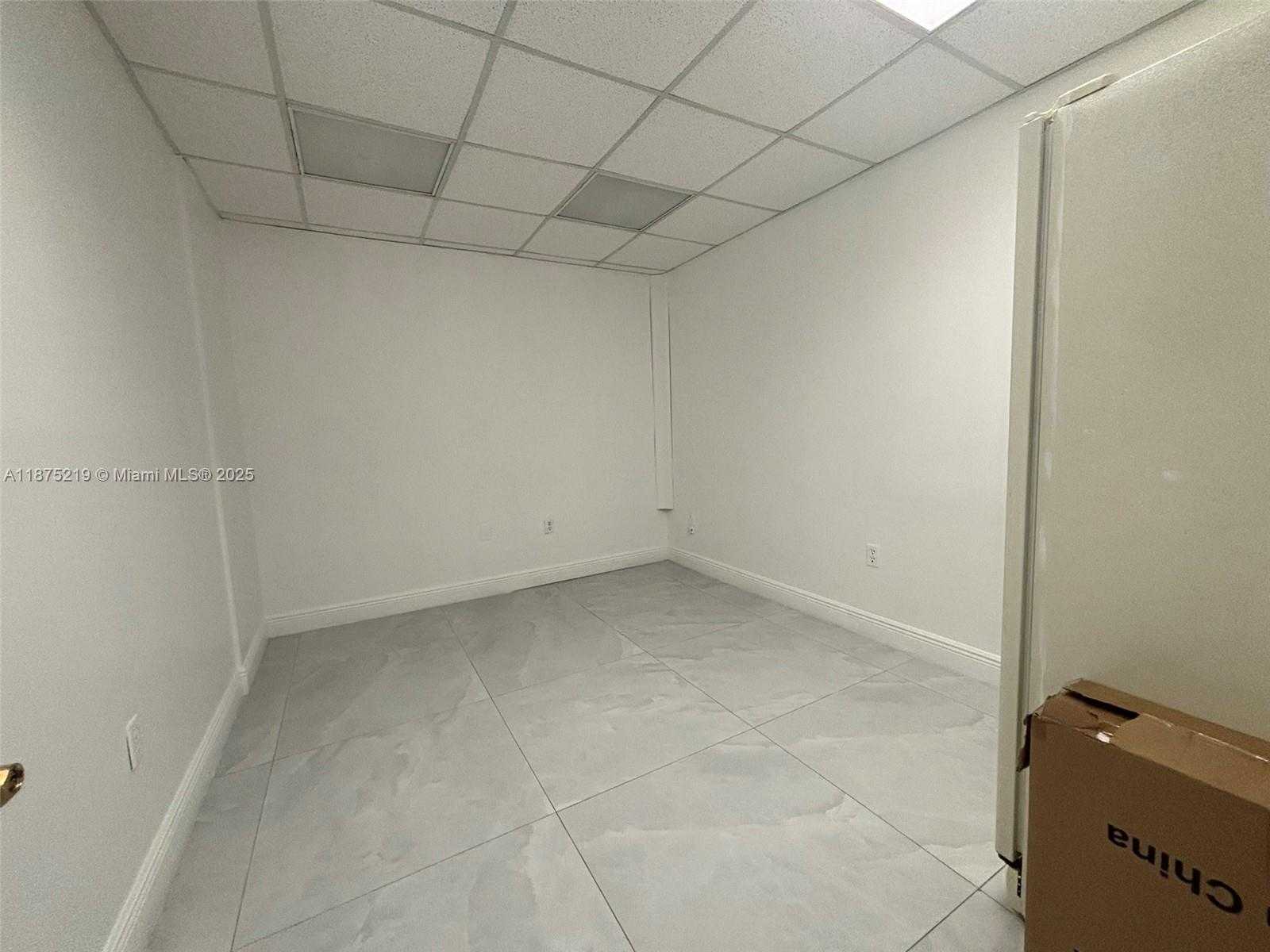 Small Image of 10460 SOUTH WEST 187TH TER, Cutler Bay Number 12