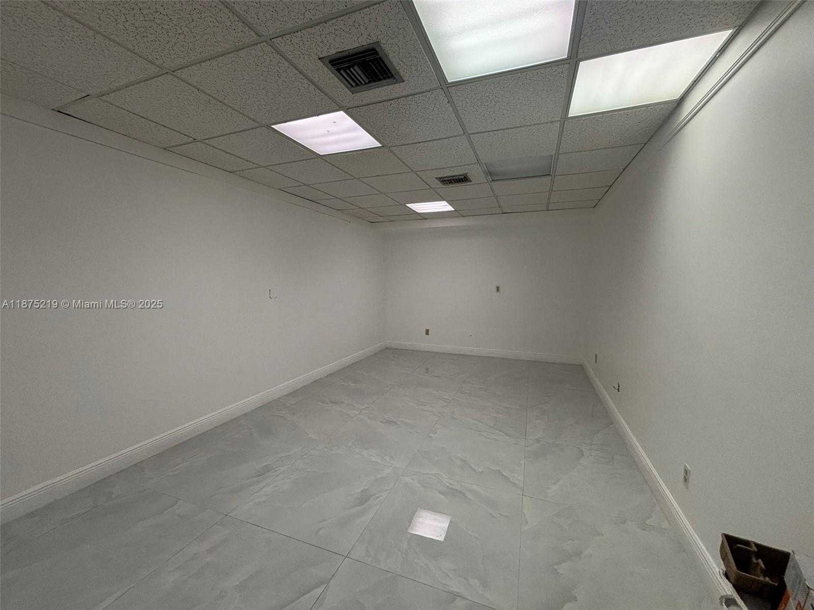 Small Image of 10460 SOUTH WEST 187TH TER, Cutler Bay Number 8