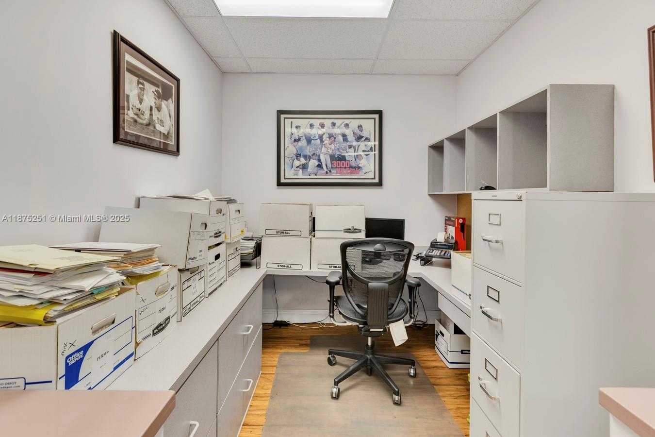 Small Image of 6181 MIAMI LAKES DR E, Miami Lakes Number 23