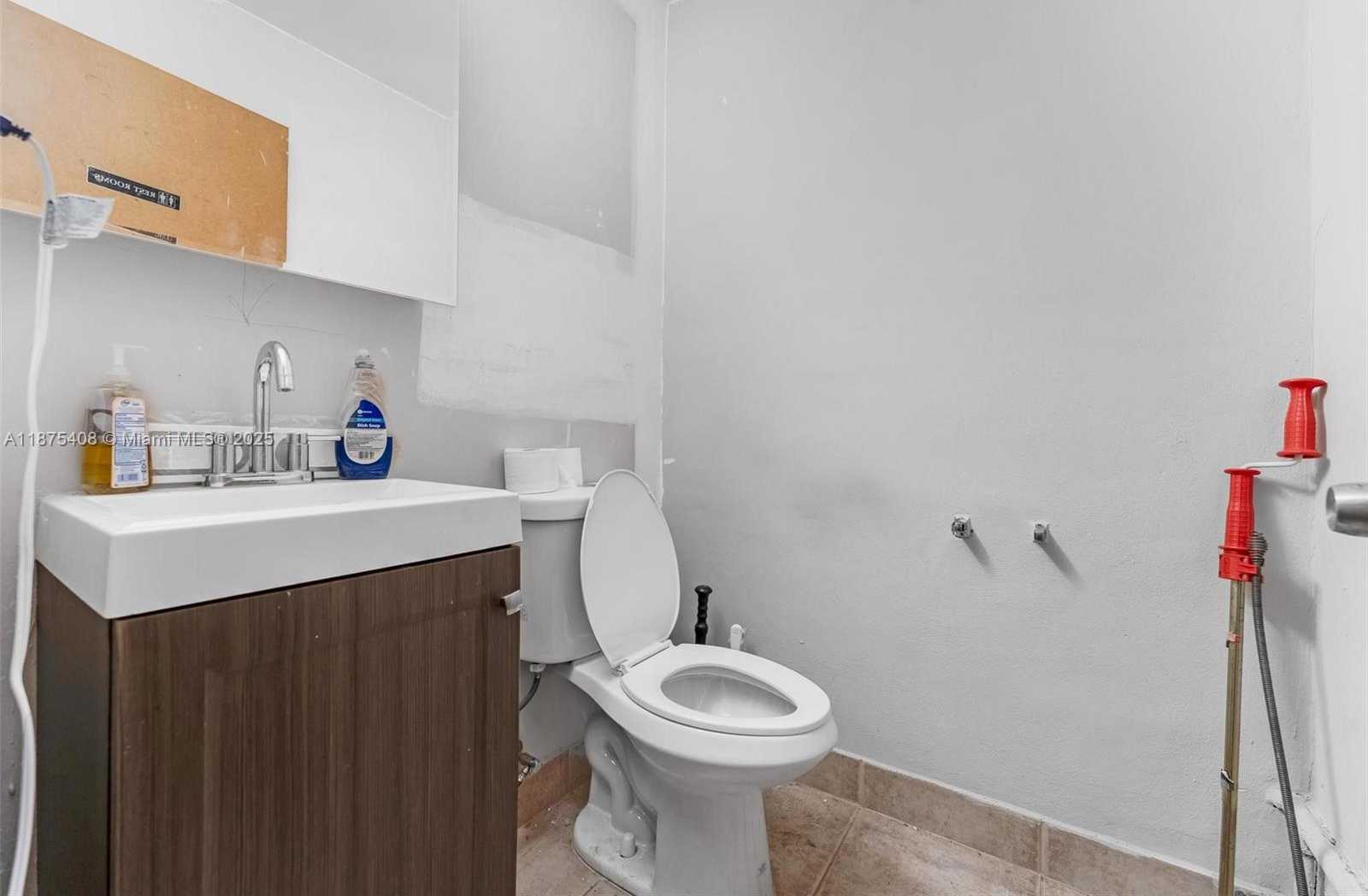 Small Image of 2201 SOUTH WEST 57TH AVE #7 (aka # 2215), West Park Number 15