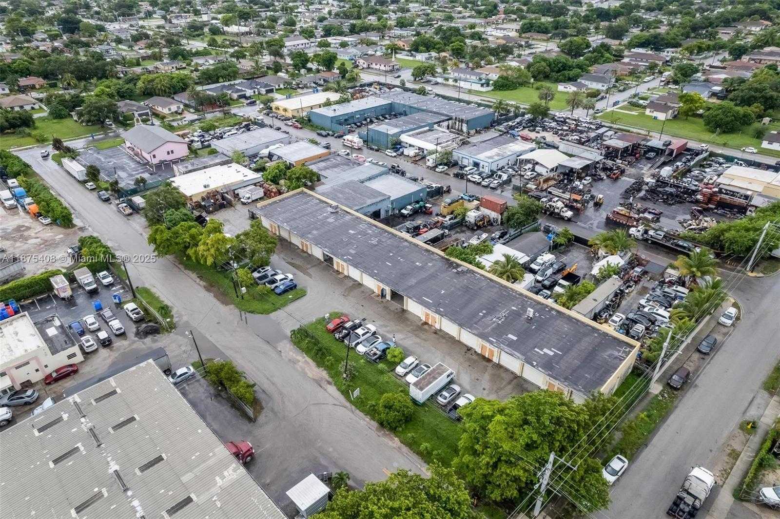 Small Image of 2201 SOUTH WEST 57TH AVE #7 (aka # 2215), West Park Number 24