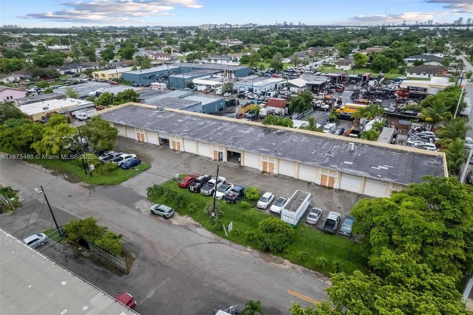 Small Image of 2201 SOUTH WEST 57TH AVE #7 (aka # 2215), West Park Number 36
