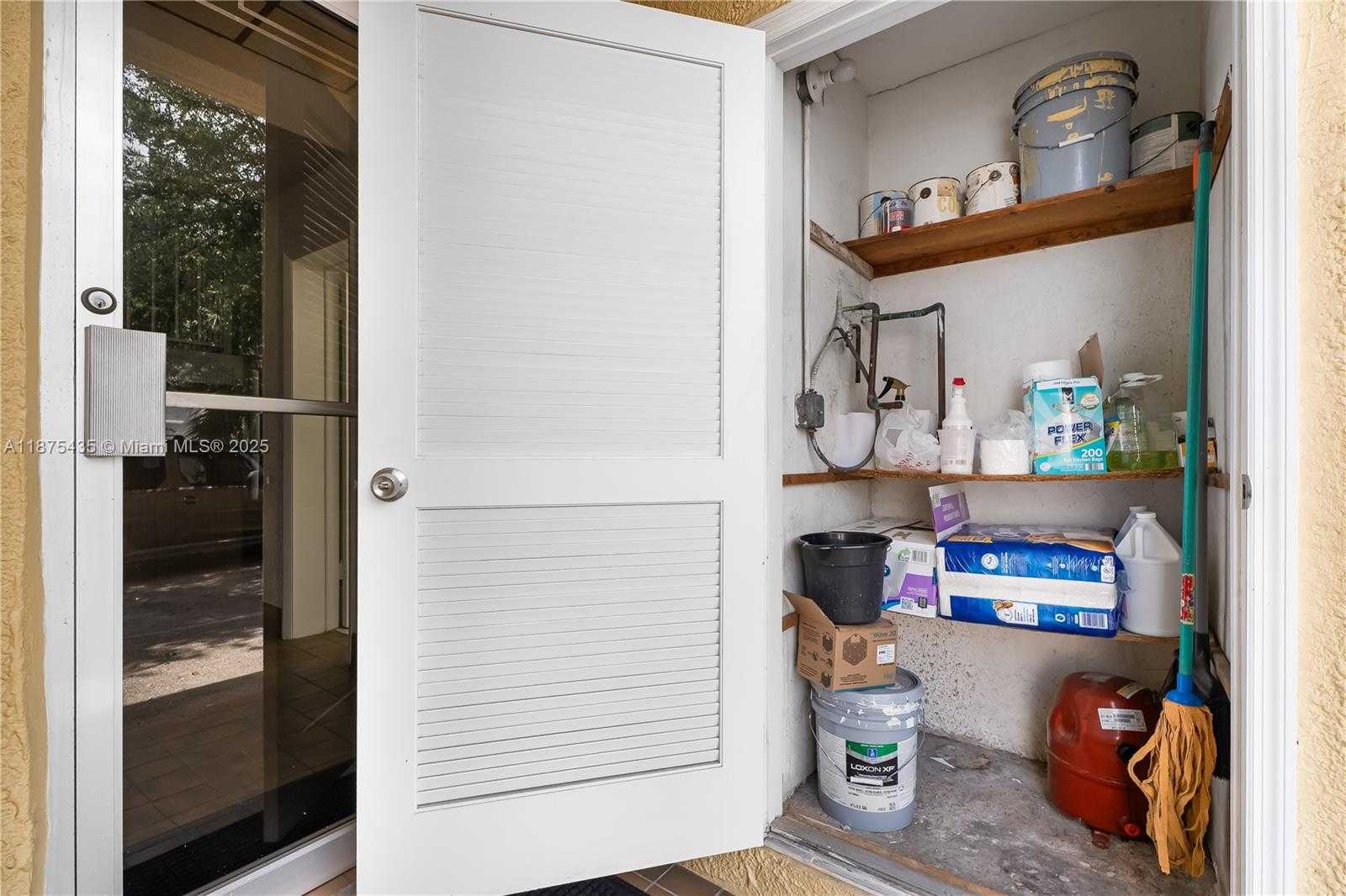 Small Image of 117 MAJORCA AVE, Coral Gables Number 33