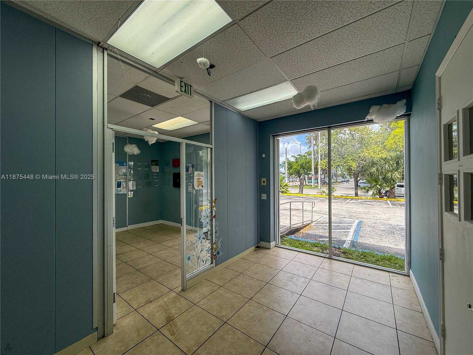 Small Image of 1813 NORTH EAST 163RD ST, North Miami Beach Number 5
