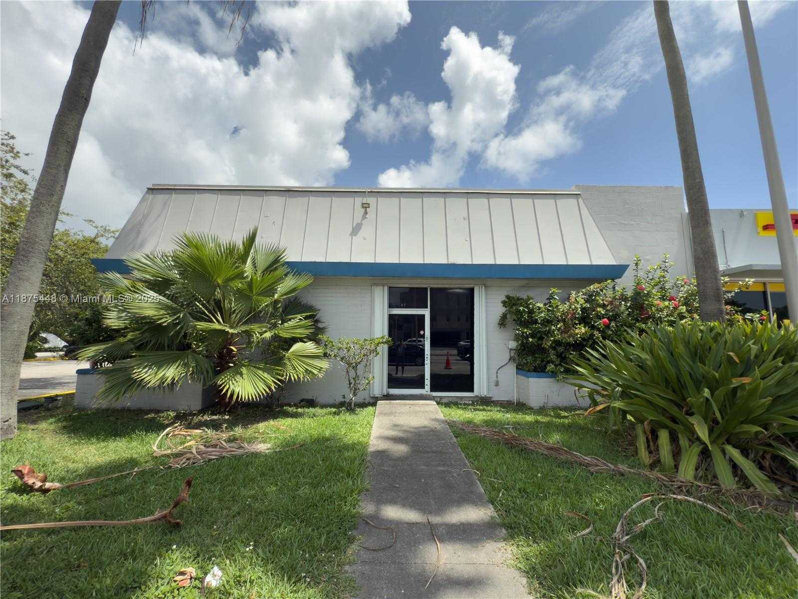 Small Image of 1813 NORTH EAST 163RD ST, North Miami Beach Number 9