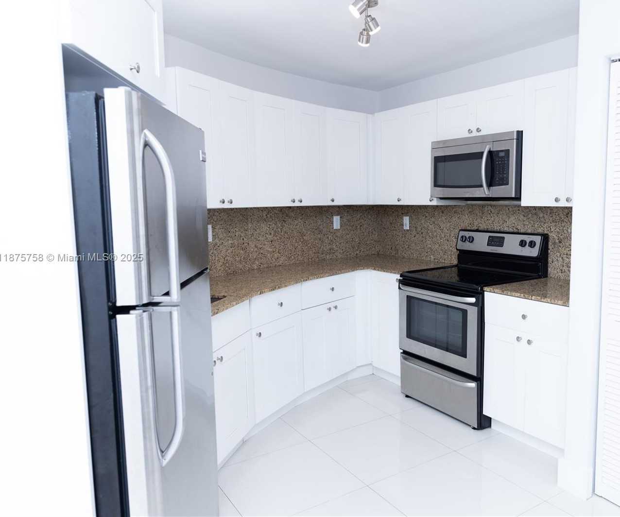 Small Image of 1375 SOUTH WEST 6TH ST, Miami Number 22