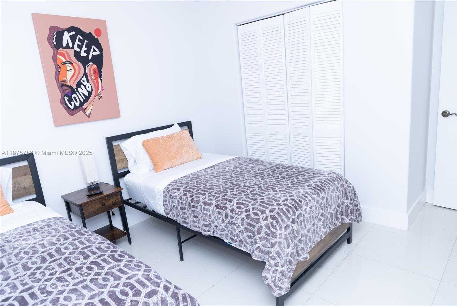Small Image of 1375 SOUTH WEST 6TH ST, Miami Number 32