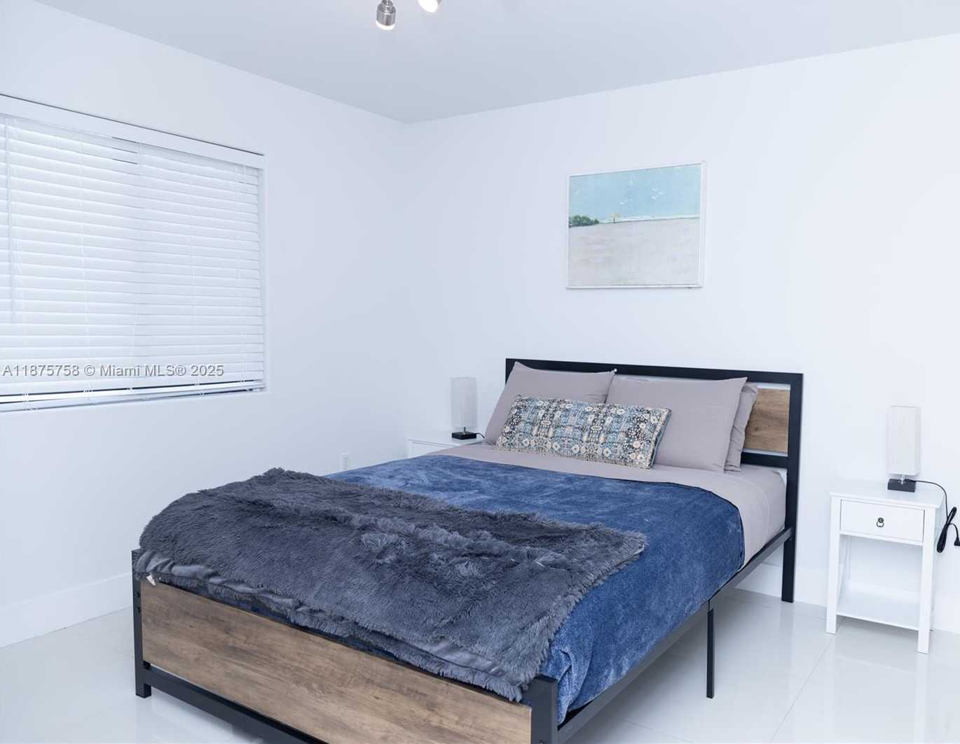 Small Image of 1375 SOUTH WEST 6TH ST, Miami Number 35