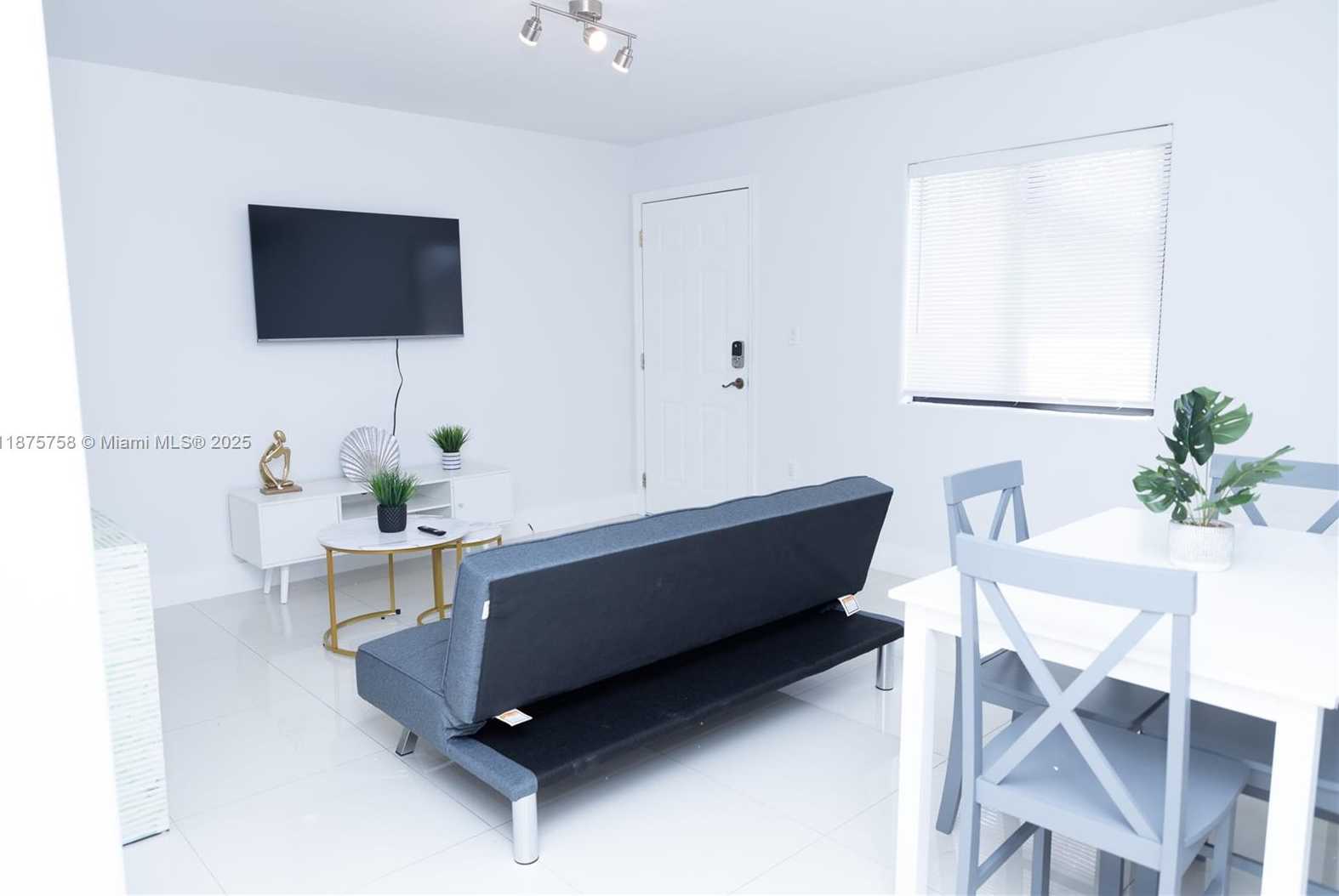 Small Image of 1375 SOUTH WEST 6TH ST, Miami Number 41