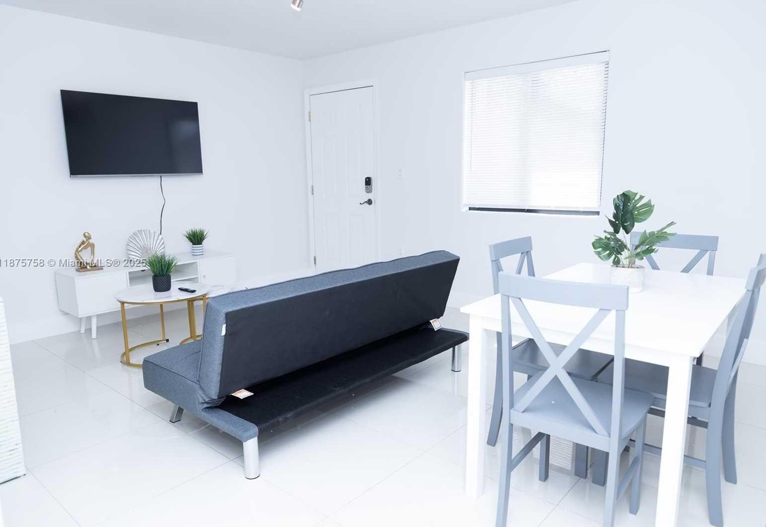 Small Image of 1375 SOUTH WEST 6TH ST, Miami Number 42
