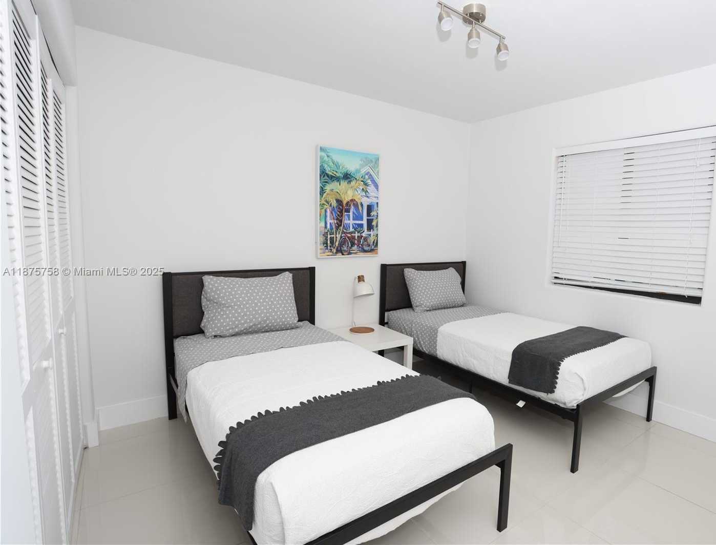 Small Image of 1375 SOUTH WEST 6TH ST, Miami Number 57