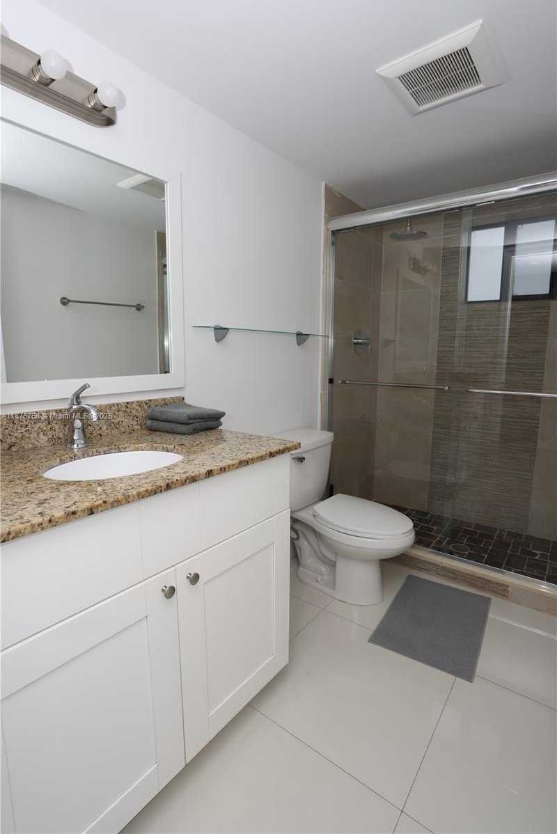 Small Image of 1375 SOUTH WEST 6TH ST, Miami Number 59