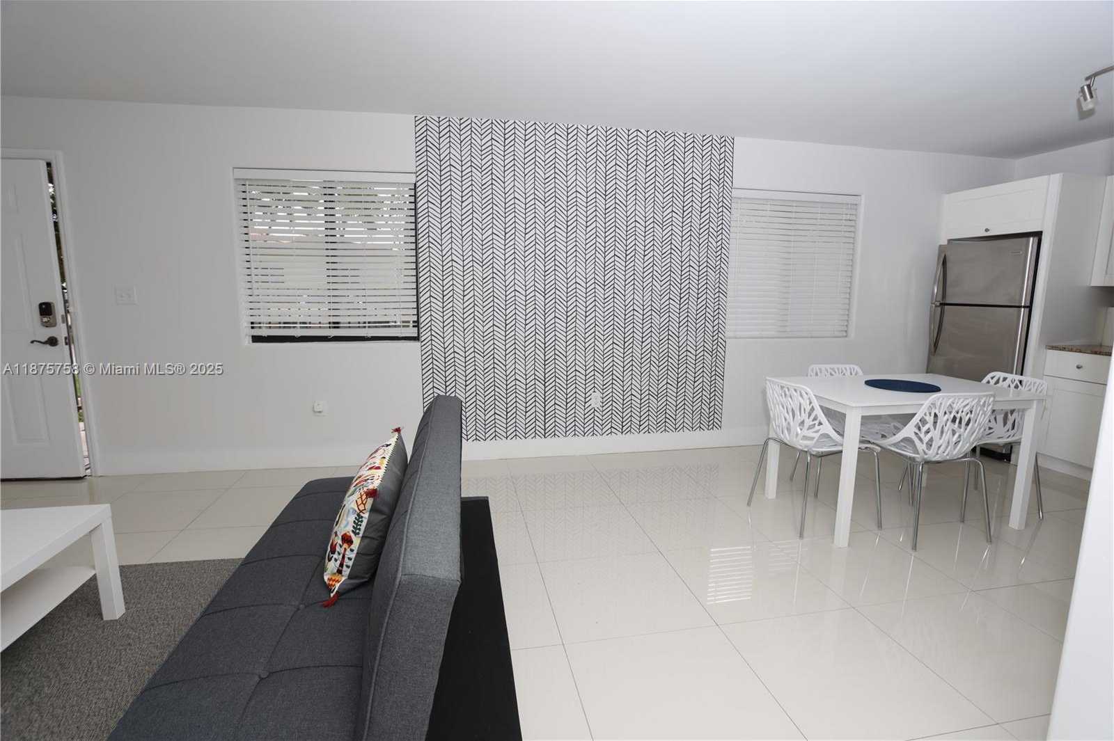 Small Image of 1375 SOUTH WEST 6TH ST, Miami Number 64