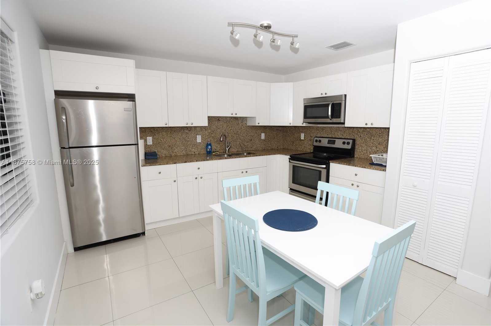 Small Image of 1375 SOUTH WEST 6TH ST, Miami Number 67