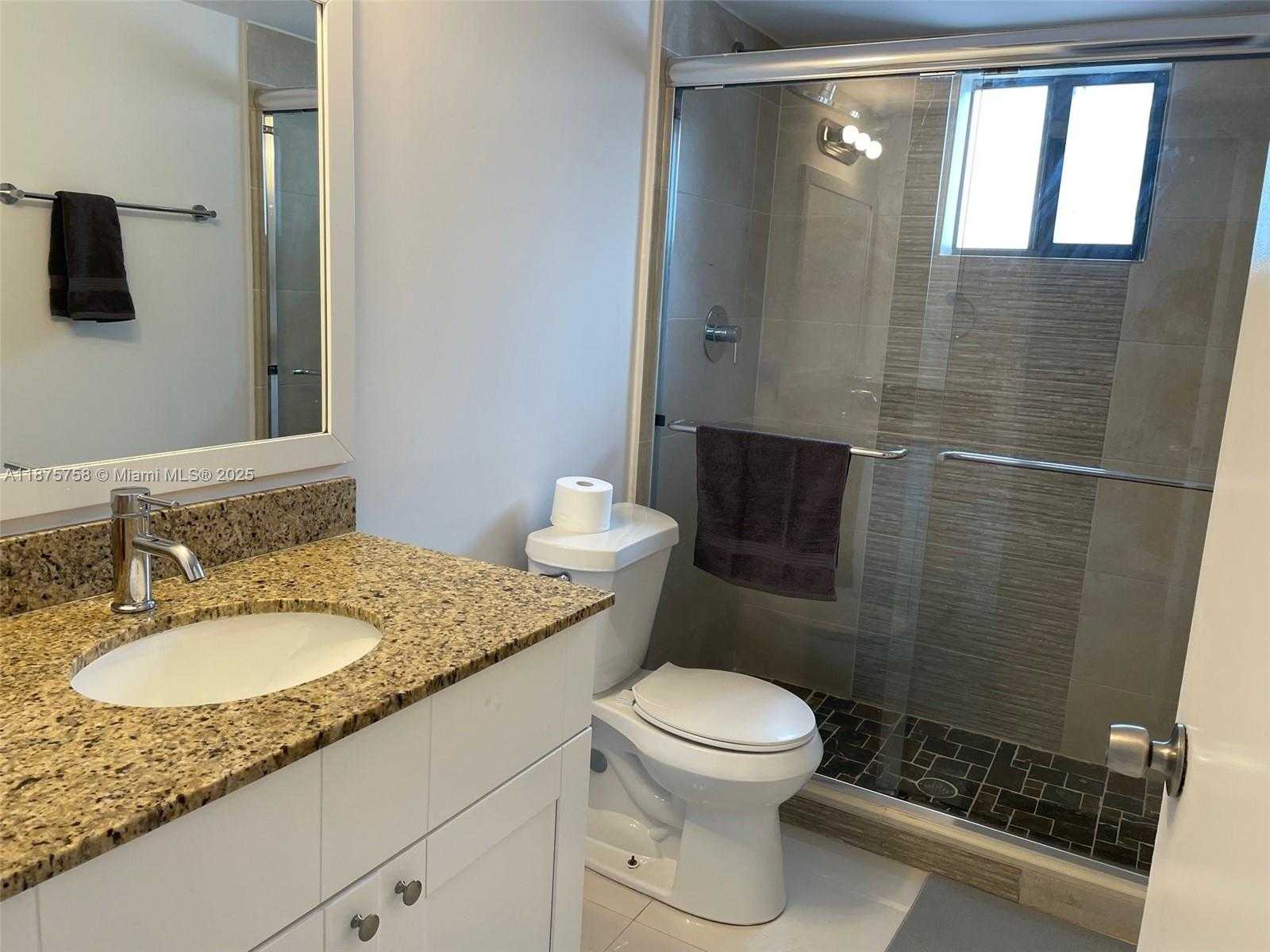 Small Image of 1375 SOUTH WEST 6TH ST, Miami Number 78
