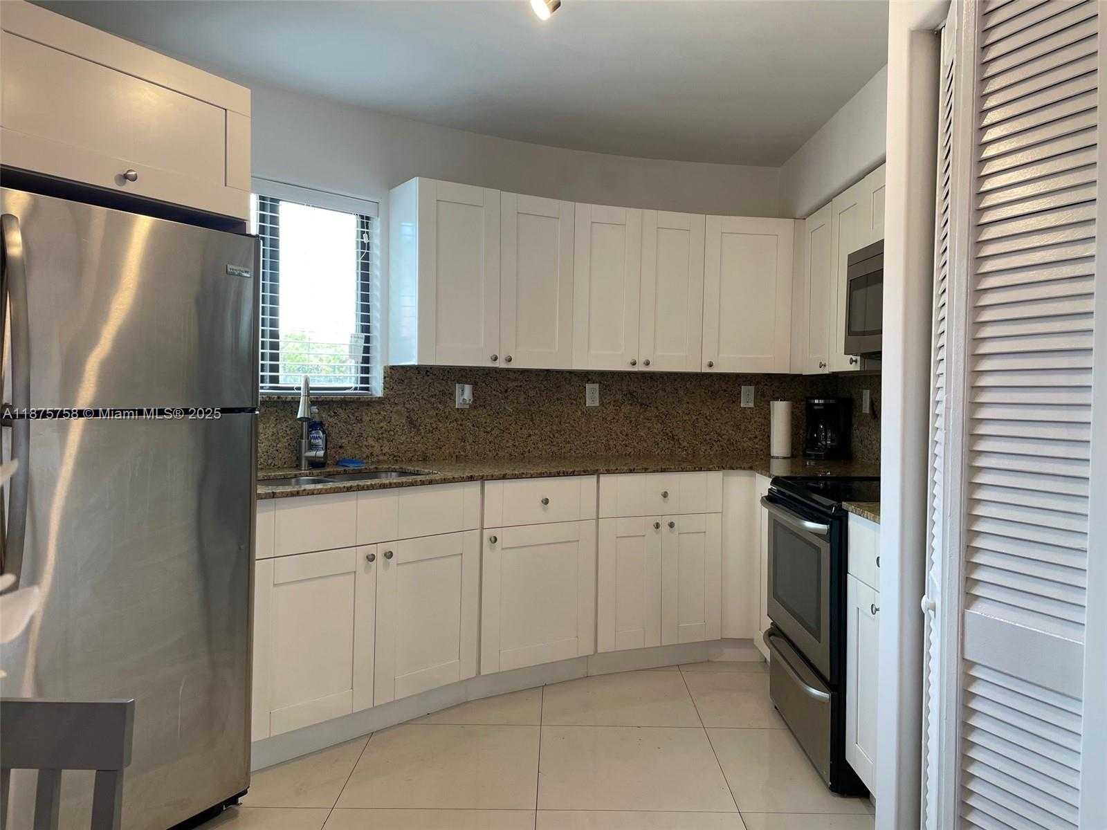 Small Image of 1375 SOUTH WEST 6TH ST, Miami Number 87